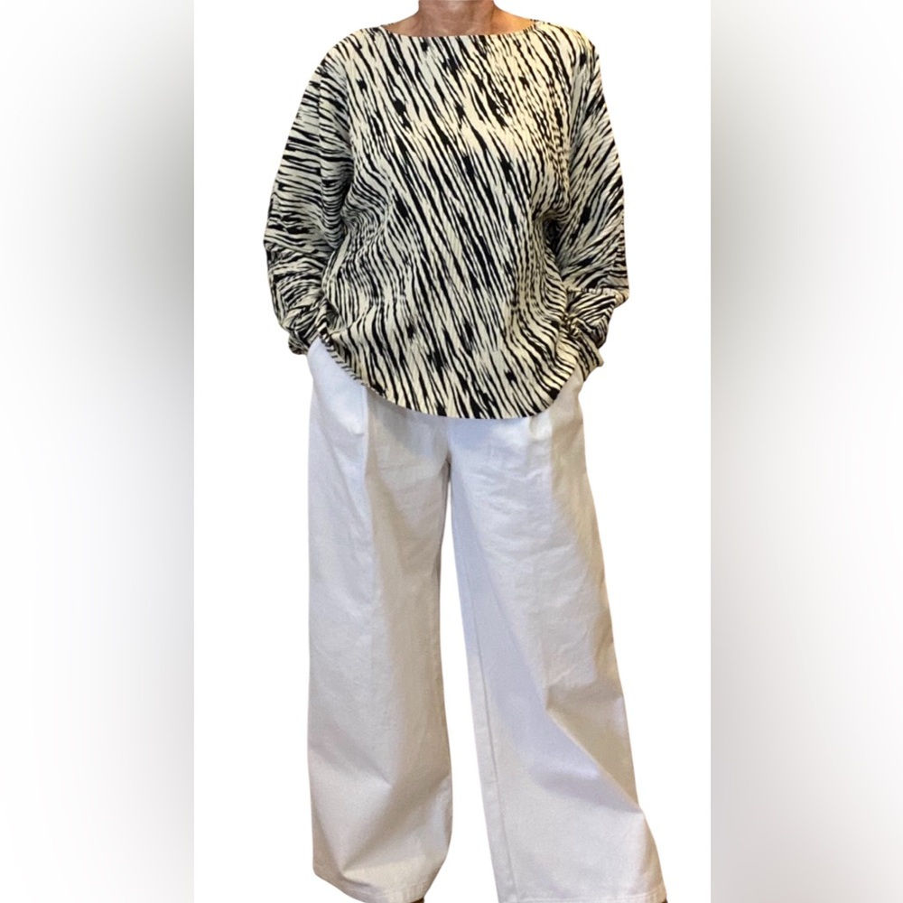 COS Black & Cream Pleated Oversized Zebra Print Top size M #ScandiGirl #Chic